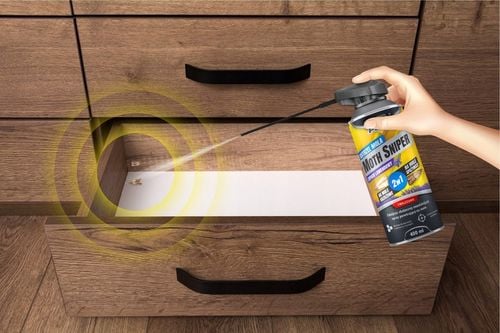 ŚRODEK SPRAY NA MOLE ODZIEŻOWE SPOŻYWCZE MUCHY NO PEST 400ML MOTH na Arena.pl