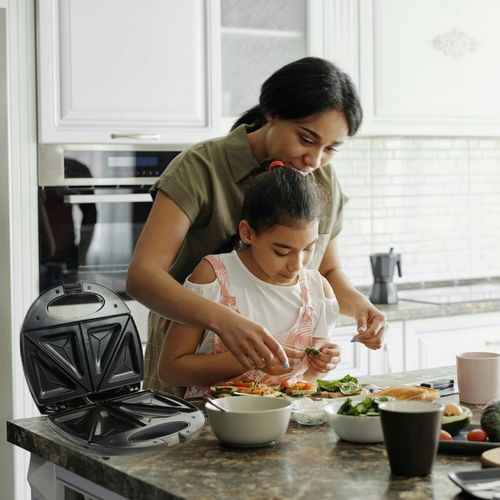TOSTER OPIEKACZ DO KANAPEK TOSTÓW SANDWICH MOCNY na Arena.pl