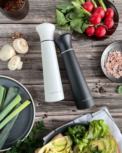 MŁYNEK RĘCZNY ZESTAW 2 SZT DO MIELENIA SOLI PIEPRZU PRZYPRAW BIAŁY I CZARNY na Arena.pl