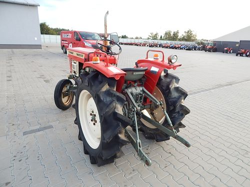 Mini Traktorek Yanmar YM2000 2WD na Arena.pl