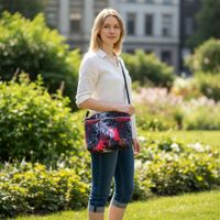 Torebka Na Ramię z Motywem Liści i Różową Ekoskórą – Handmade