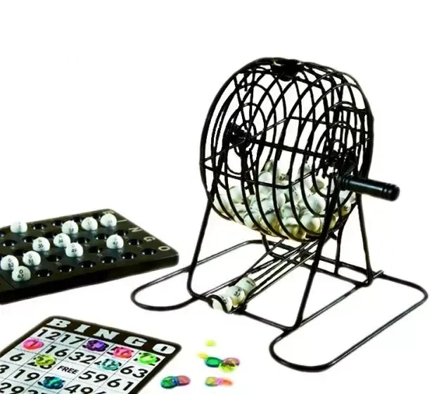 KOMPLETNA MINI GRA BINGO Z KULKĄ zdjęcie 4