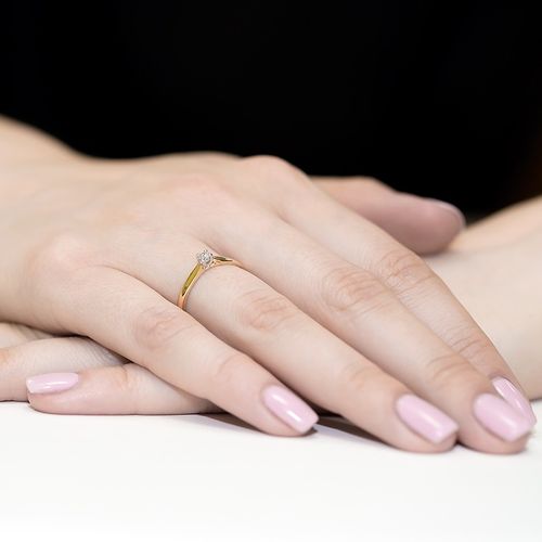 Złoty PIERŚCIONEK ZARĘCZYNOWY 333 z CYRKONIĄ r.10 na Arena.pl