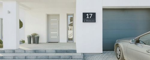 NIERDZEWNY NUMER NA DOM 40x30cm TABLICZKA ADRESOWA ANTRACYT + DYSTANSE na Arena.pl