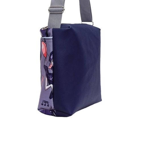 Torebka Na Ramię z Motywem Dziewczyny z Wiolonczelą i Granatową Ekoskórą – Handmade na Arena.pl