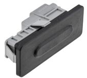 Dacia Duster II 16- przycisk otwierania bagażnika