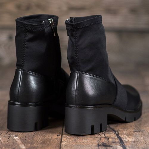 Czarne Botki Na Platformie r.40 na Arena.pl