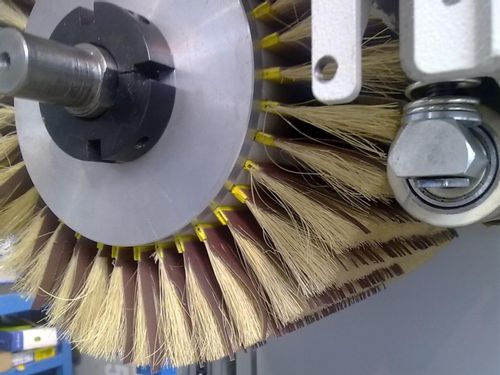 SZCZOTKARKA POSTARZARKA 2 AGREGATY szczotkarki 300 na Arena.pl