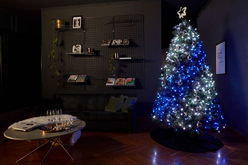 Inteligentne lampki choinkowe Twinkly Strings 100 LED RGB 8 m zdjęcie 9
