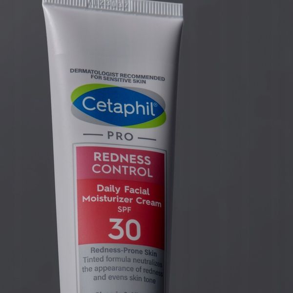 Cetaphil PRO Redness Control Krem na dzień SPF 30 zdjęcie 6