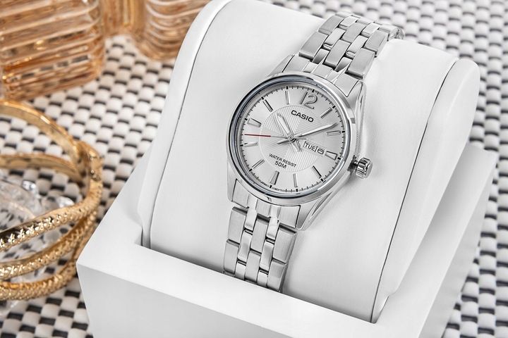 Zegarek Damski CASIO LTP-1335D-7AVDF + BOX Na Prezent zdjęcie 6