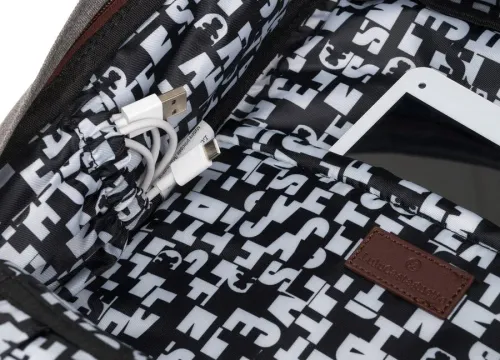 sportowy plecak z przegrodą na laptopa - lulucastagnette na Arena.pl