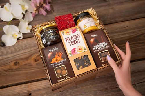 KOSZ PREZENTOWY podziękowanie personalizowane na Arena.pl