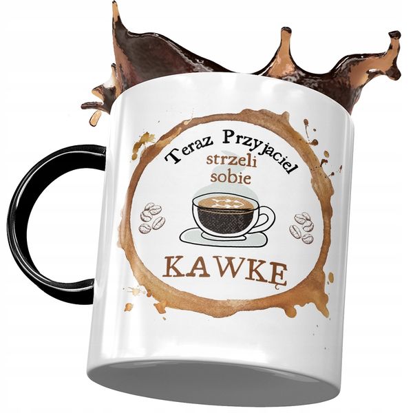 Kubek Czarny Przyjaciela Teraz Strzeli Sobie Kawkę Z Nadrukiem Ze Zdjęciem zdjęcie 1