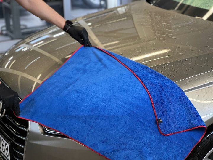 ZESTAW DO MYCIA AUTA rękawica z mikrofibry + ręcznik do osuszania + szampon zdjęcie 11