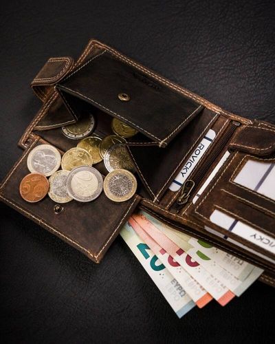 duży portfel męski ze skóry naturalnej zapinany na zatrzask - always wild na Arena.pl