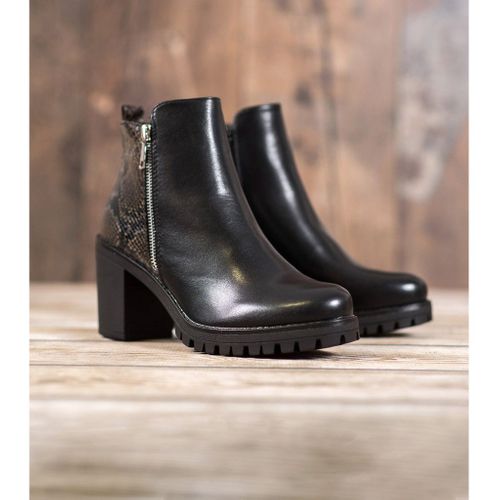Botki Na Platformie Snake Print r.36 na Arena.pl