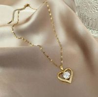 ŁAŃCUSZEK Z ZAWIESZKĄ POZŁACANY 18 KARATOWYM ZŁOTEM W KSZTAŁCIE SERCA