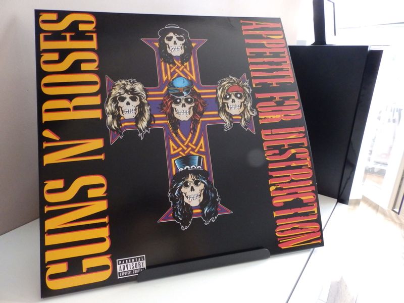 Metalowy stojak loft ekspozytor na winyle książki tablet telefon biały zdjęcie 11