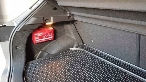 APTECZKA SAMOCHODOWA CAŁA EUROPA Z KOCEM TERMICZNYM USTNIK DIN 13164 PLUS na Arena.pl