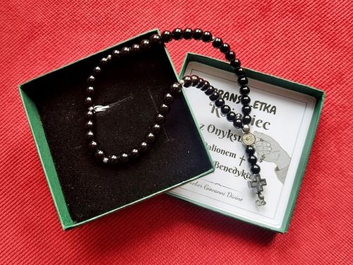 Bransoletka Męska RÓŻANIEC na rękę CAŁY PEŁNY z kamieni ONYKSU św.Benedykt na Arena.pl