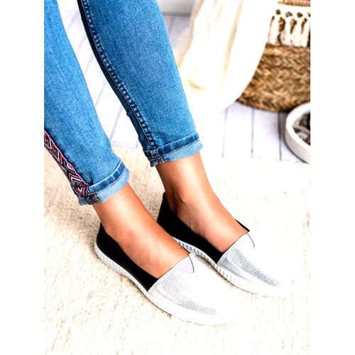 Modne Trampki Slip On r.38 na Arena.pl