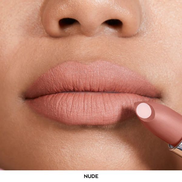 Avon Hydramatic Matowa szminka - Hydra Nude. zdjęcie 4