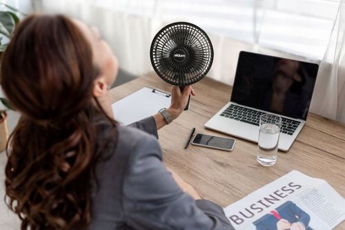 WENTYLATOR BIURKOWY WIATRAK Z KLIPSEM ELDOM WG20 Mocny na Arena.pl