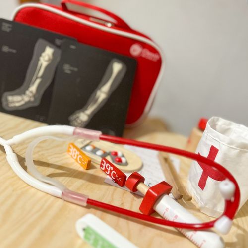 DLA DZIECI DREWNIANY ZESTAW   MAŁEGO DOKTORA AKCESORIA na Arena.pl