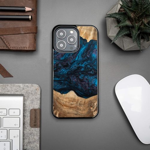 etui bewood unique na iphone 13 pro - planets - neptun na Arena.pl