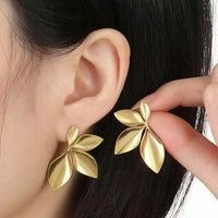 KOLCZYKI STAL CHIRURGICZNA LIŚCIE LISTKI KOLOR ZŁOTY MEGA EFEKTOWNE