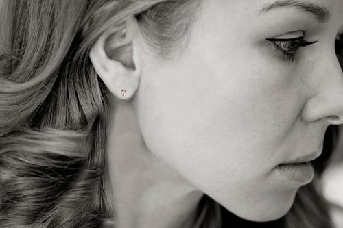 kolczyki krzyżyki na sztyfcie, srebro pozłacane | złote na Arena.pl