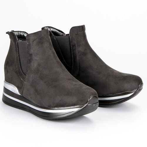 Botki sztyblety na platformie r.39 na Arena.pl