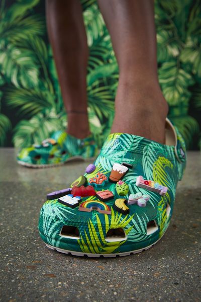 Przypinka Crocs Jibbitz Pin Do Butów Crocs Glitter Beach Ball zdjęcie 4