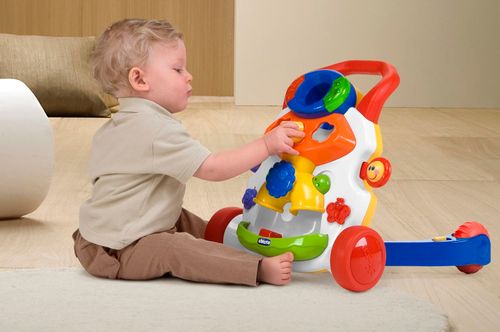 CHICCO Chodzik grający pchacz 2w1 na Arena.pl