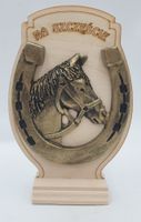 podkowa na szczęście z koniem stojąca 17,5 x 11,5 cm      nr.137