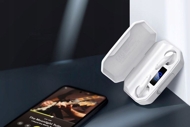 Słuchawki Bluetooth K&M POWERBANK ładowarka USB zdjęcie 15