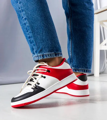 Czarno-czerwone retro sneakersy Shari 40 na Arena.pl