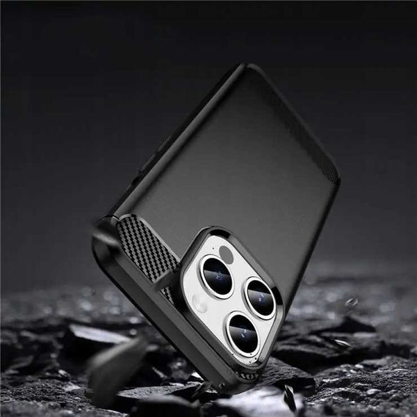 Spacecase Carbon Iphone 15 Pro Black zdjęcie 4
