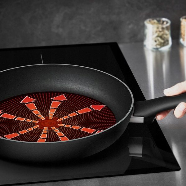 Patelnie TEFAL HARD TITANIUM 20 26cm 2 el gazowe zdjęcie 6