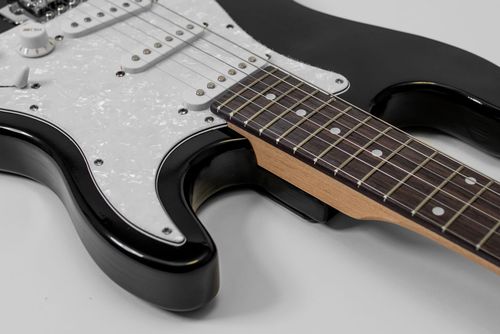 Gitara elektryczna Preston ST-10 BK CZARNA Combo 15W Pokrowiec ZESTAW na Arena.pl