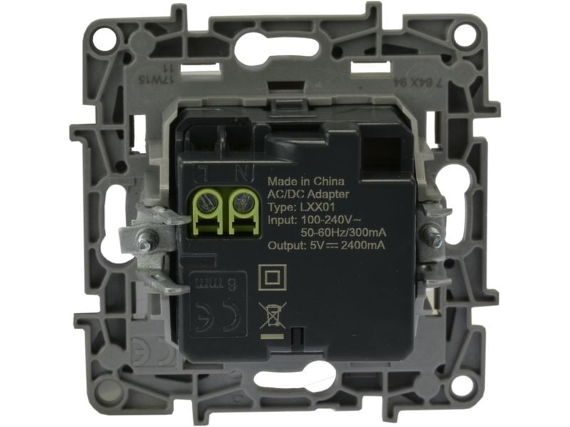 GNIAZDO ŁADOWARKA 2X USB 2,4A BIAŁE LEGRAND NILOE zdjęcie 3