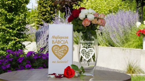 Wazon na kwiaty w pudełku z grawerem Prezent Dzień nauczyciela, na Arena.pl