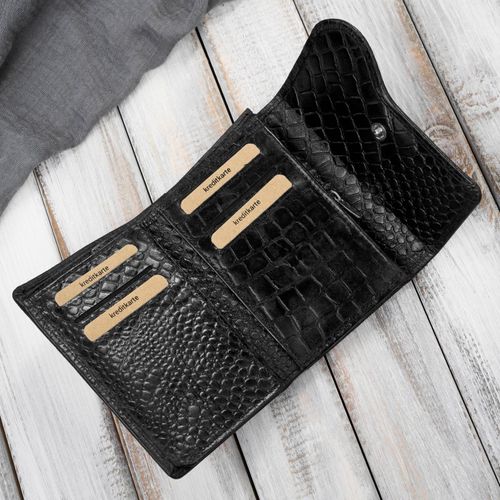 portfel damski skórzany mały czarny croco w orientacji poziomej na Arena.pl