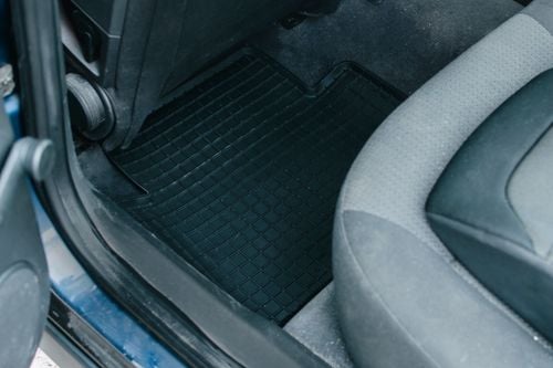 Dywanik gumowy kierowcy Opel Astra J 2009-2015 BasicProtect na Arena.pl