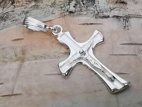 SREBRNY KRZYŻYK z JEZUSEM KRZYŻYK z PASYJKĄ na Arena.pl