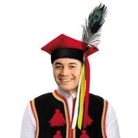 czapka krakuska  roz. s krakowiaka z piórkiem