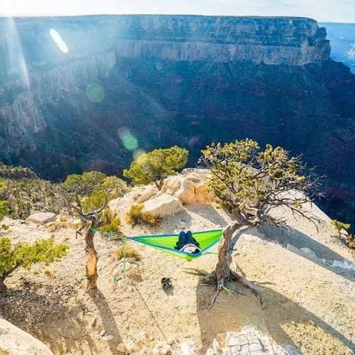 Hamak Grand Trunk Double Delux Parachute Nylon + Straps charcoal/magenta na Arena.pl