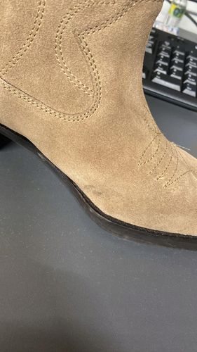 MANGO Skórzane kowbojki R36 na Arena.pl