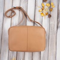 torebka damska skórzana listonoszka na ramię koniakowa